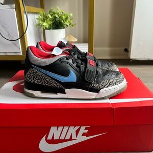 Jordan Legacy 312 Low ‘Black Valor Blue (GS)’